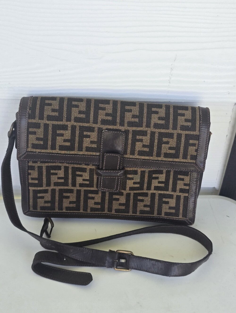 Fendi Zucca FF Canvas Leather Crossbody Shoulder Bag Brown Vintage FLAW - Picture 2 of 10